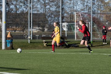 Bild 324 - B-Juniorinnen SG Weststeinburg/Bei - SV Fisia 03 : Ergebnis: 1:2